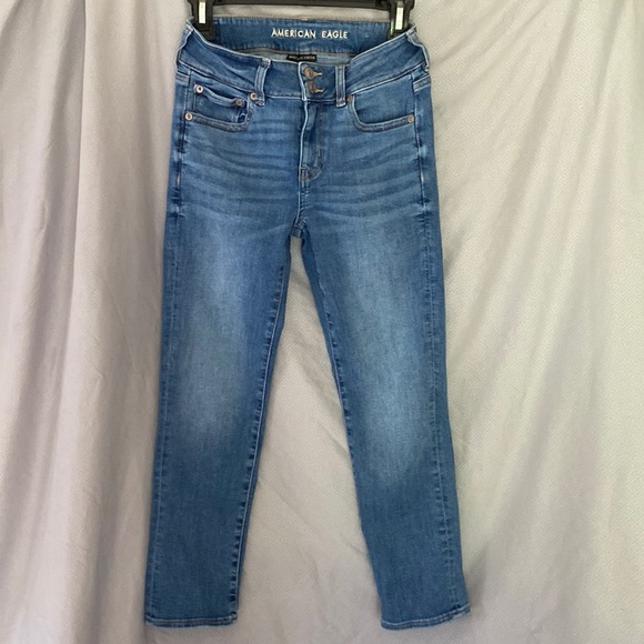 American Eagle Jeans Artist Crop Size 2 - Picture 4 of 14